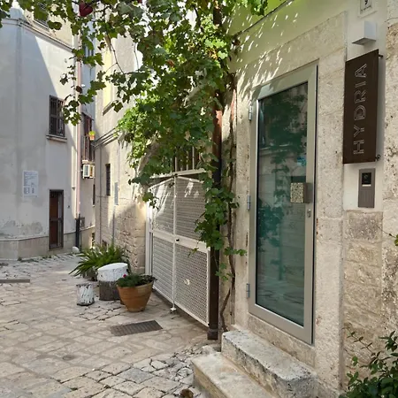 Hydria Art Gallery