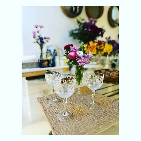 Hydria Art Gallery