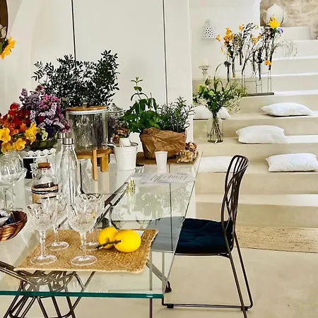 Hydria Art Gallery Alojamento de Acomodação e Pequeno-almoço Acquaviva delle Fonti